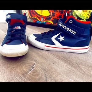 Size 1.5 Pro-Blaze Converse with strap